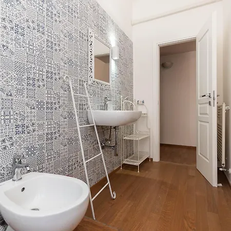 5 Terre - Stazione A 3min - Ac - Wifi 公寓 斯培西亚